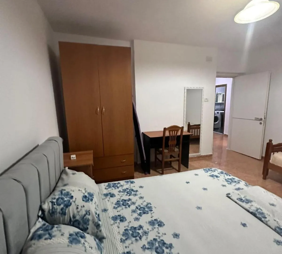 Sophia Daily Apartment 3 Tiran